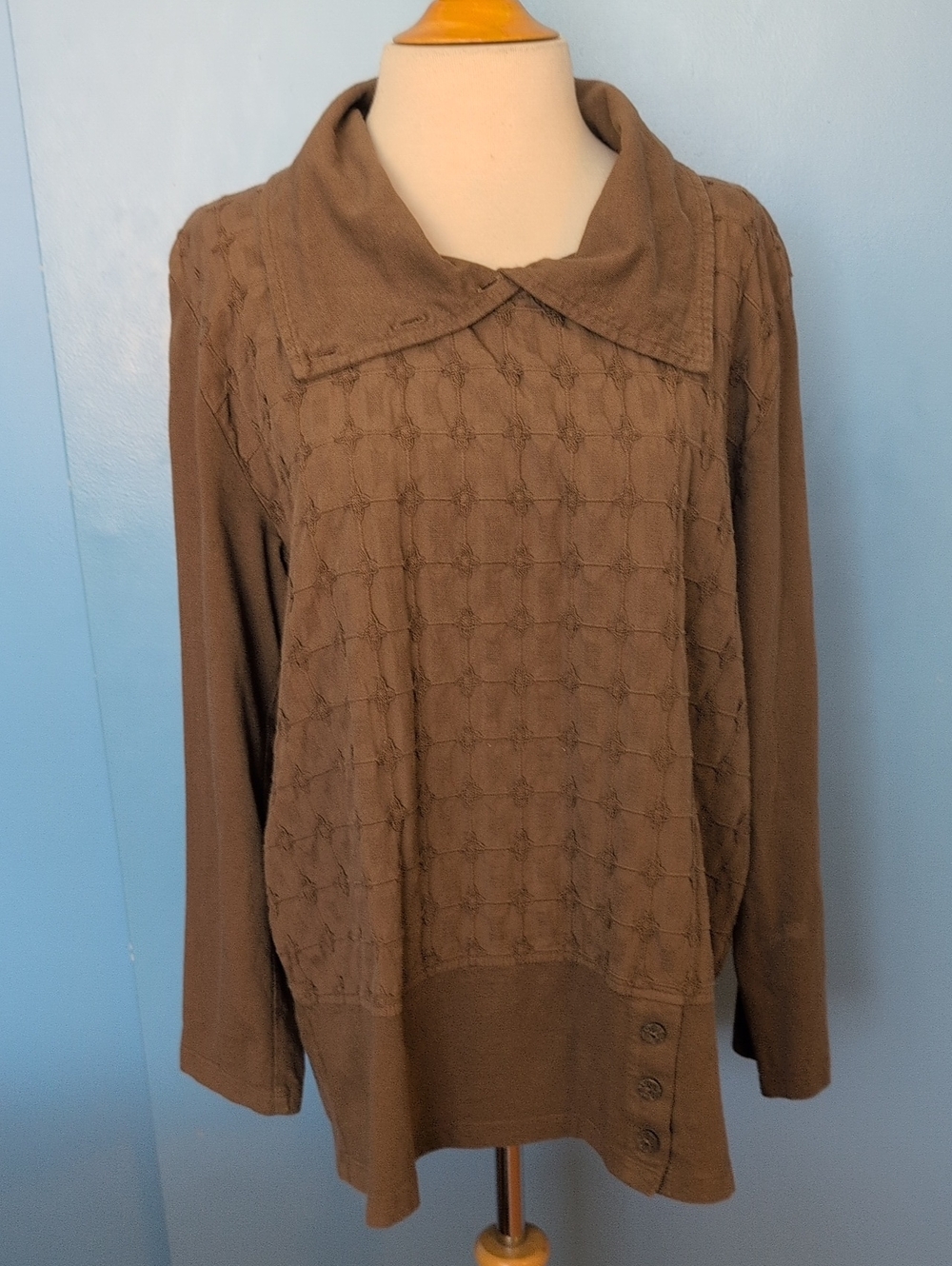 Focus Casual Life Puckered Diamond Cotton Convertible Collar Top Brown Size M